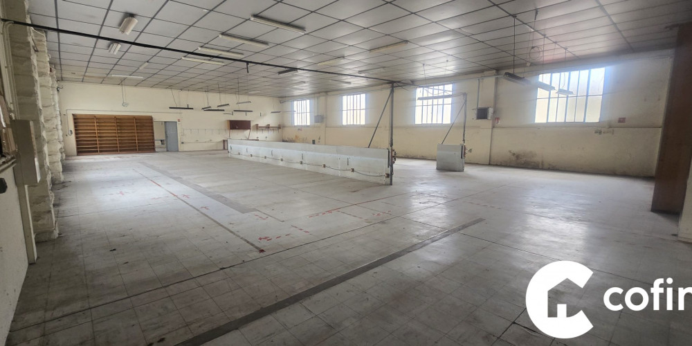 local commercial à JURANCON (64110)