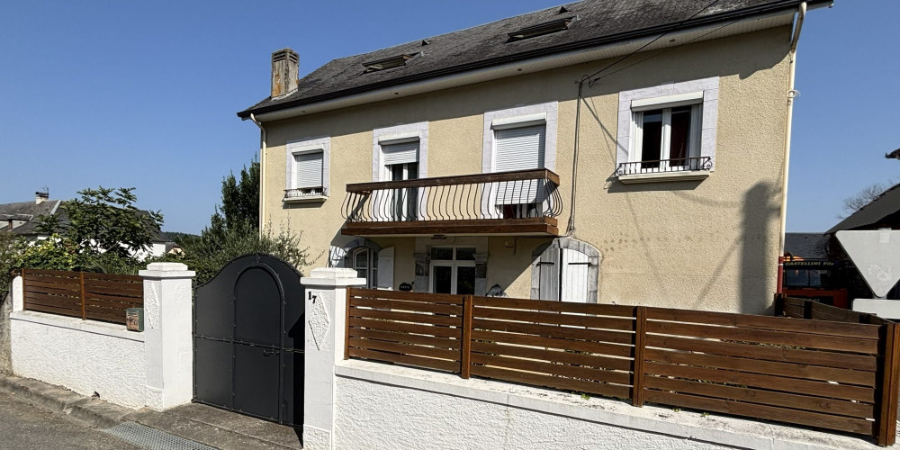 maison à ORDIZAN (65200)