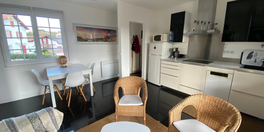 appartement à URRUGNE (64122)