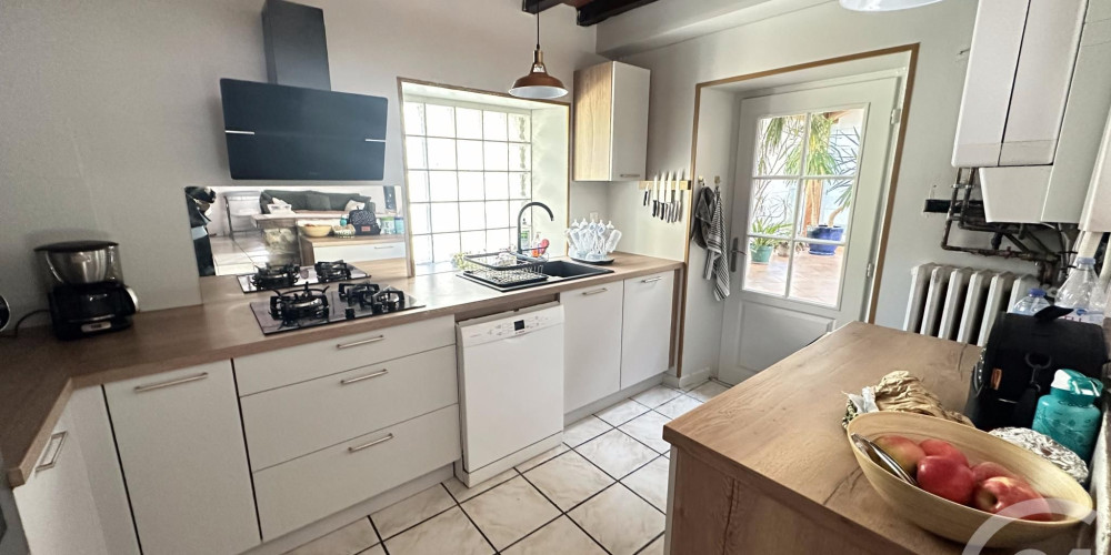 maison à LAGOR (64150)