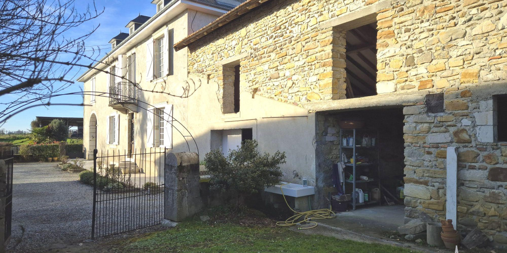 maison à NARP (64190)
