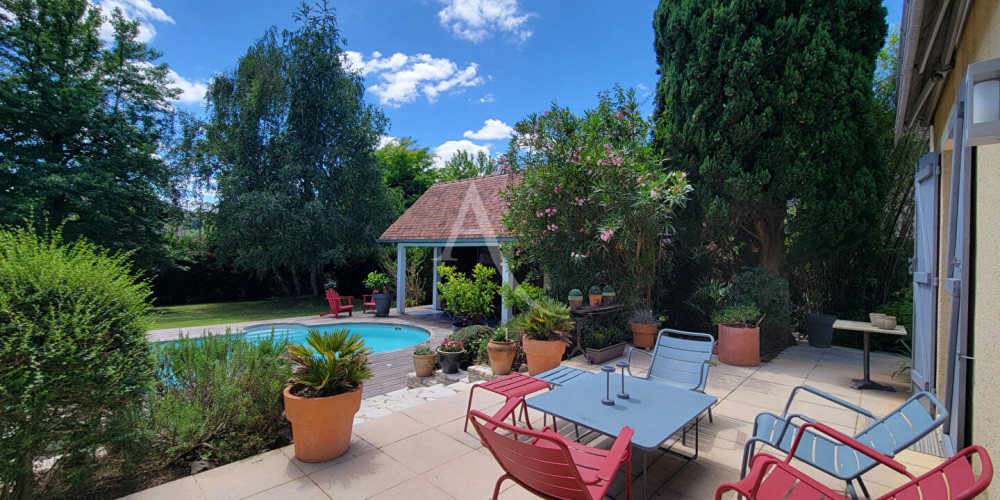 maison à PAU (64000)