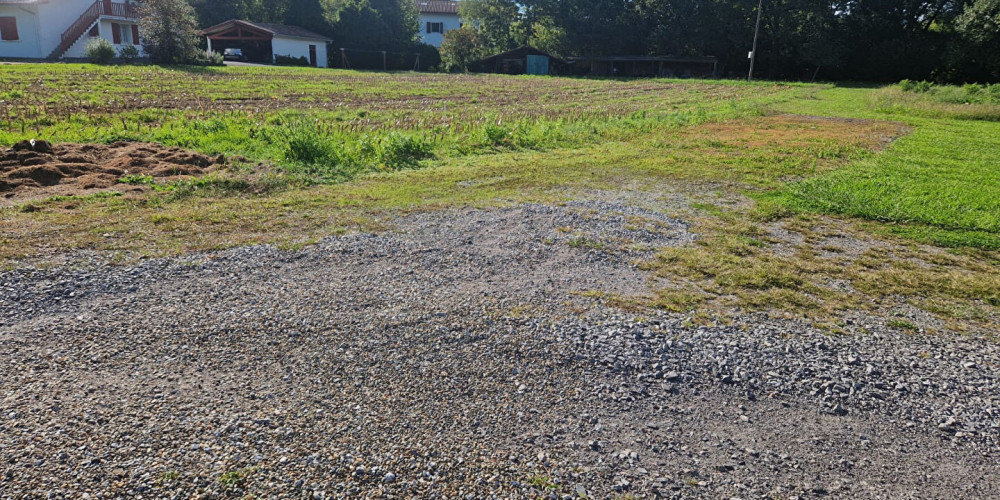 terrain à URRUGNE (64122)