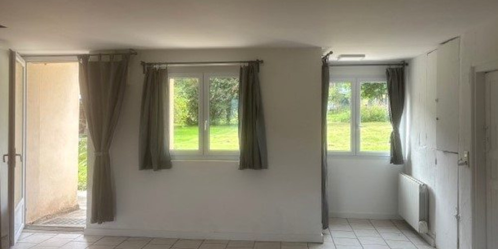 maison à CAMPAN (65710)