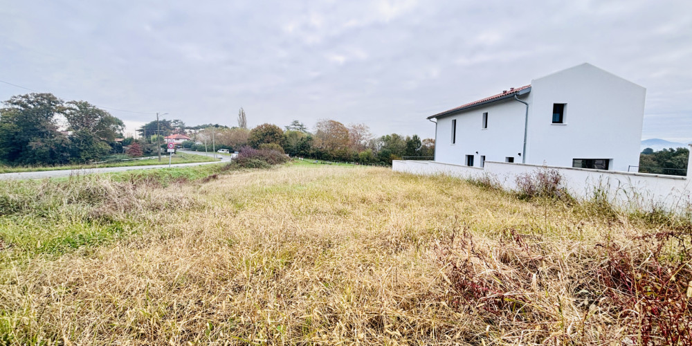 terrain à ANGLET (64600)