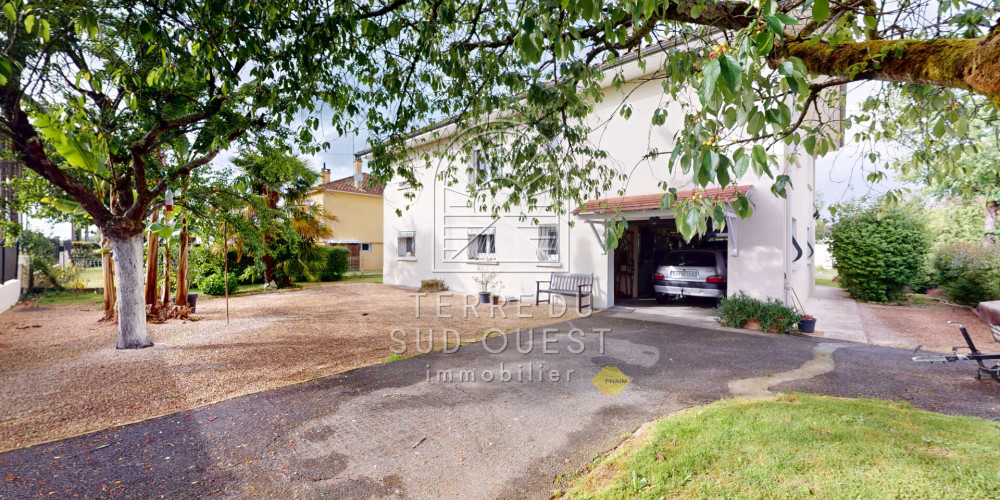 maison à MOURENX (64150)