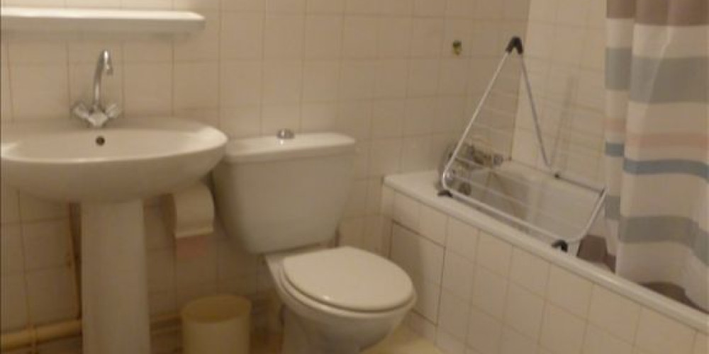 appartement à PAU (64000)