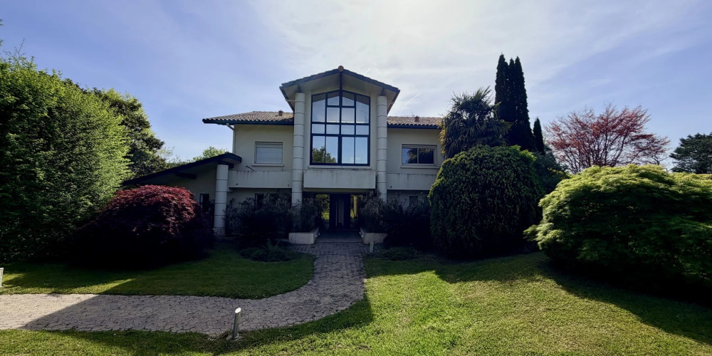 maison à CIBOURE (64500)