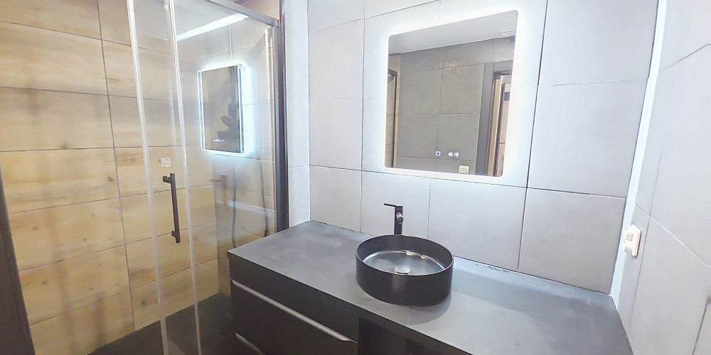 appartement à PAU (64000)