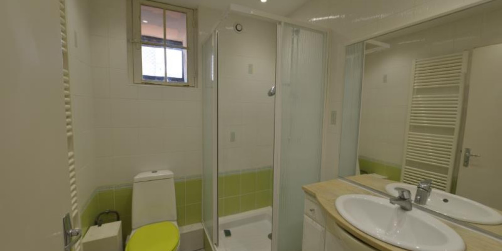 appartement à PAU (64000)