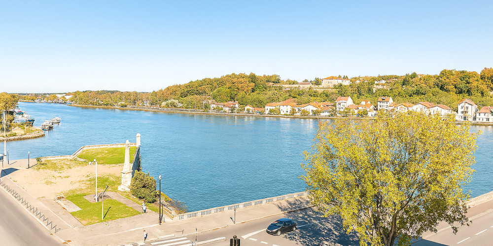 appartement à BAYONNE (64100)