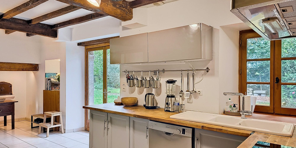 maison à NAY (64800)