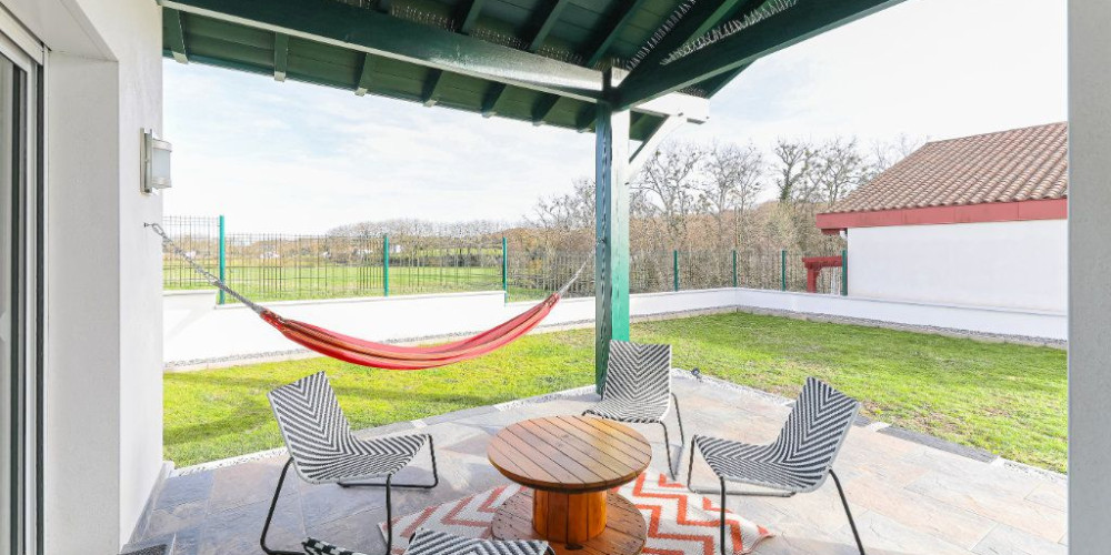 maison à URRUGNE (64122)