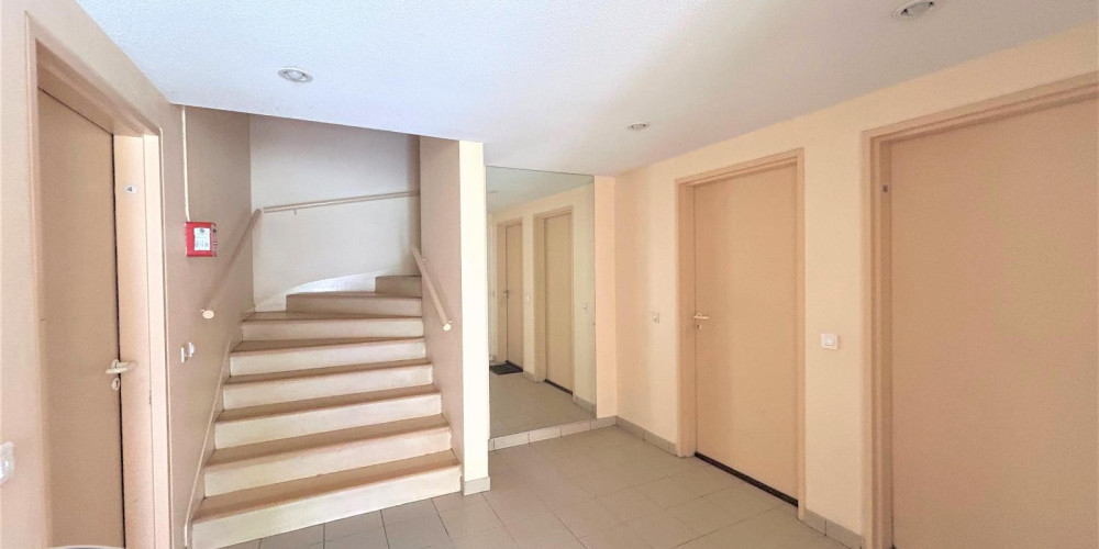 appartement à PAU (64000)