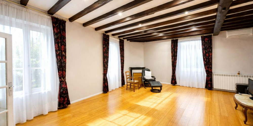 maison à USTARITZ (64480)