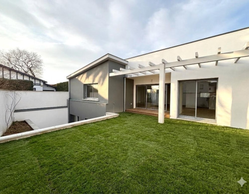 maison  ANGLET