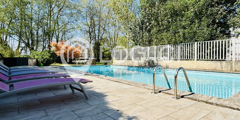 maison à PAU (64000)
