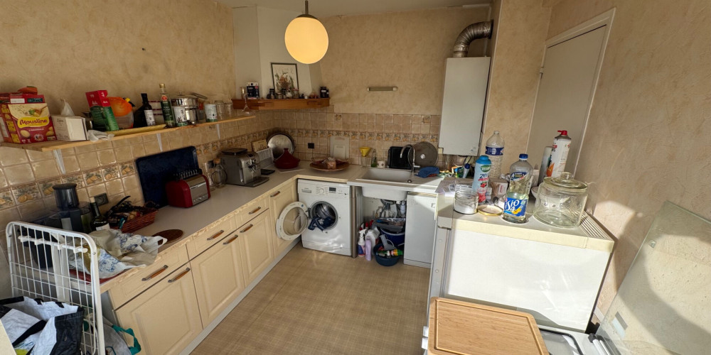 appartement à PAU (64000)