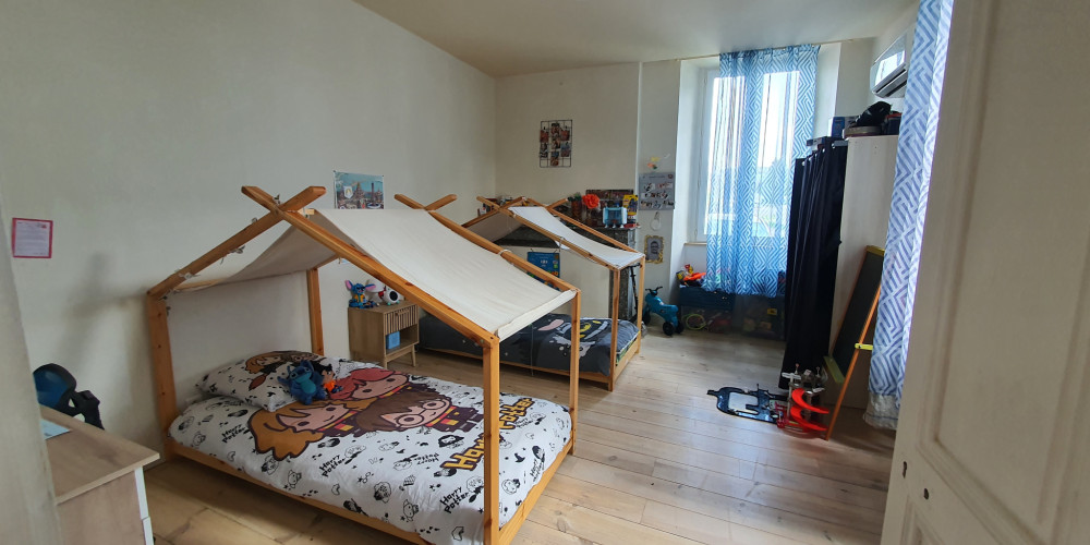 maison à LAMARQUE PONTACQ (65380)