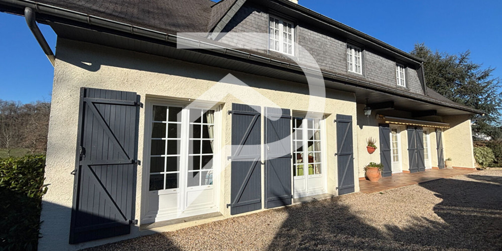 maison à OLORON STE MARIE (64400)