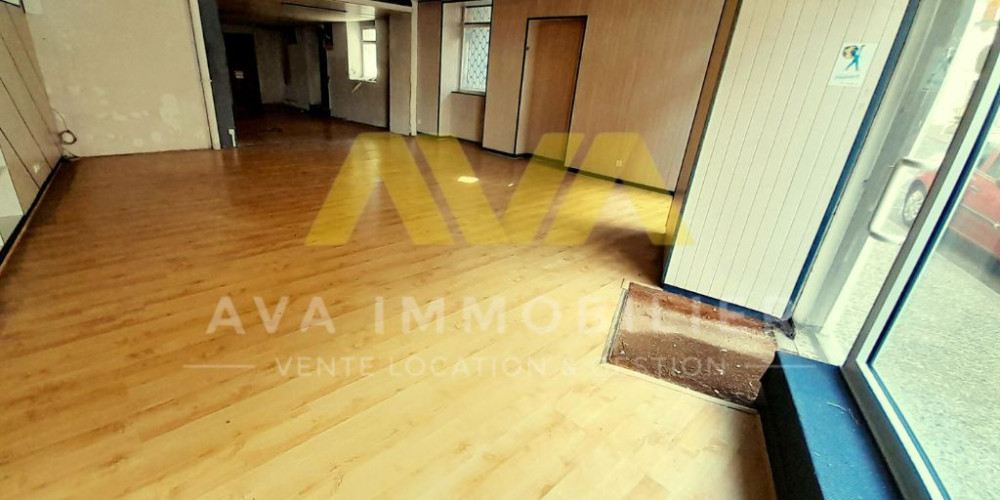 local commercial à OLORON STE MARIE (64400)