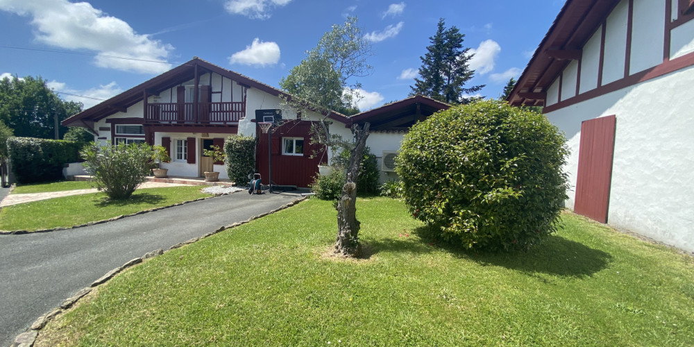 maison à MOUGUERRE (64990)