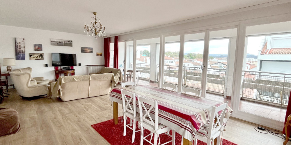 appartement à ST JEAN DE LUZ (64500)