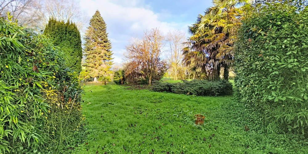 maison à AUBAREDE (65350)