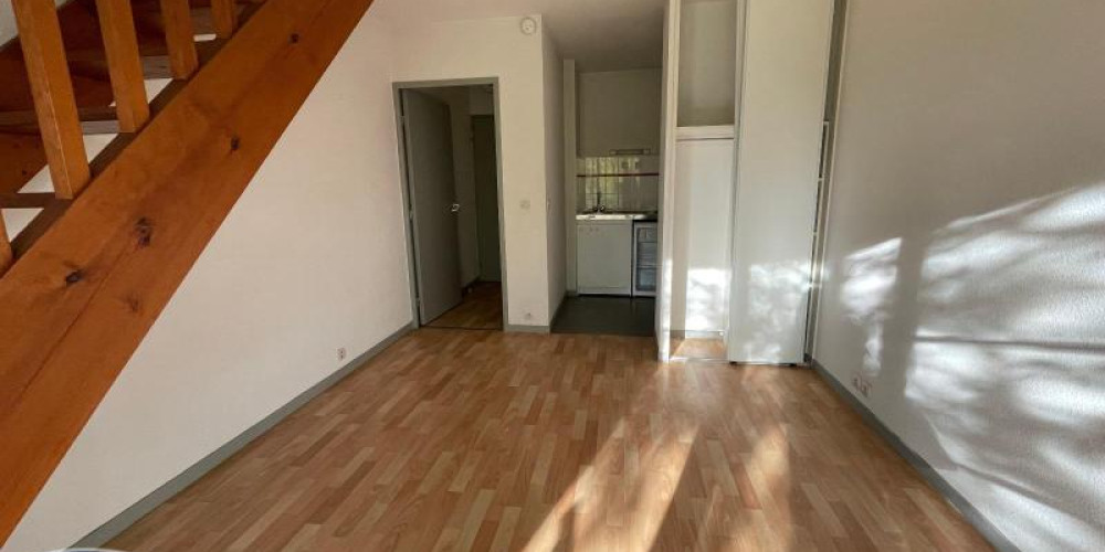 appartement à PAU (64000)