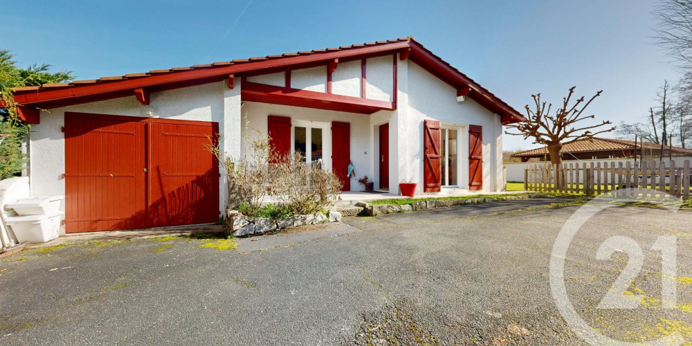 maison à MOUGUERRE (64990)