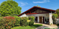 maison à ST PEE SUR NIVELLE (64310)