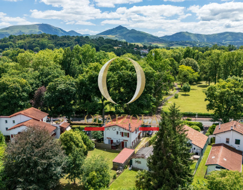 maison  CAMBO LES BAINS