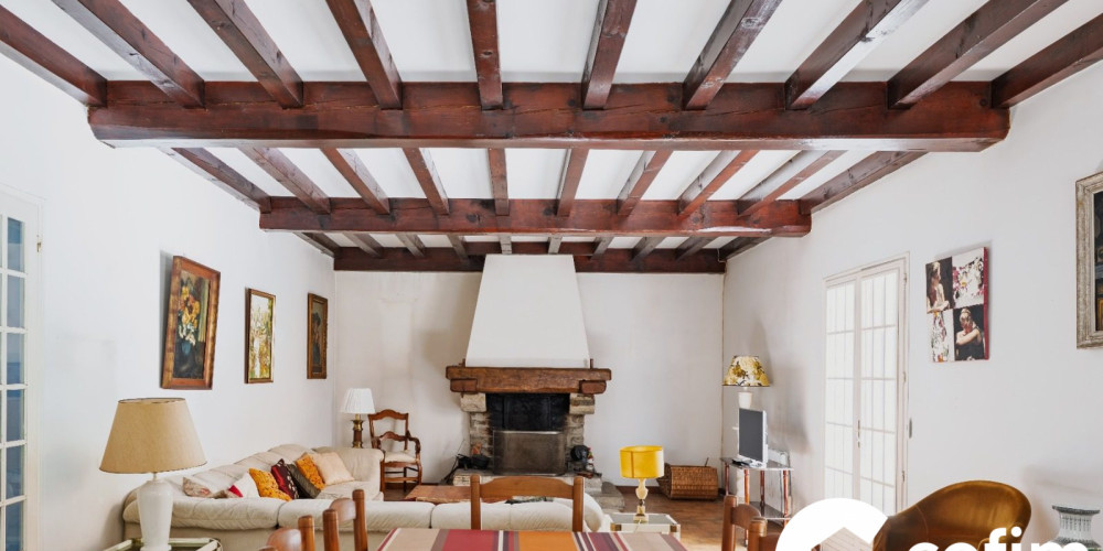 maison à URT (64240)