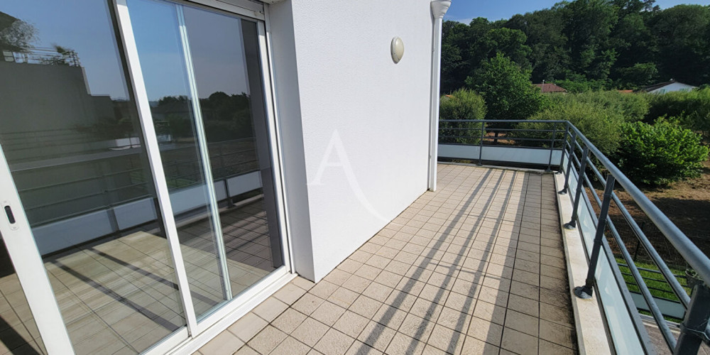 appartement à PAU (64000)