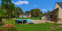 maison à PAU (64000)