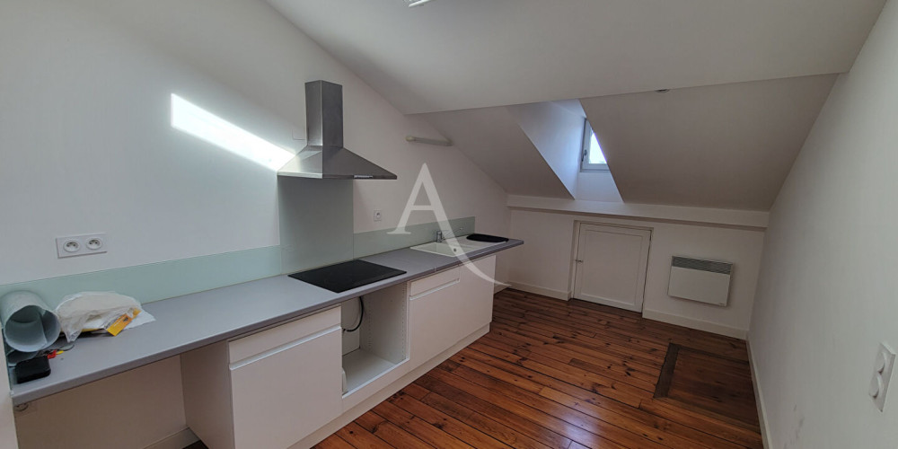 appartement à PAU (64000)