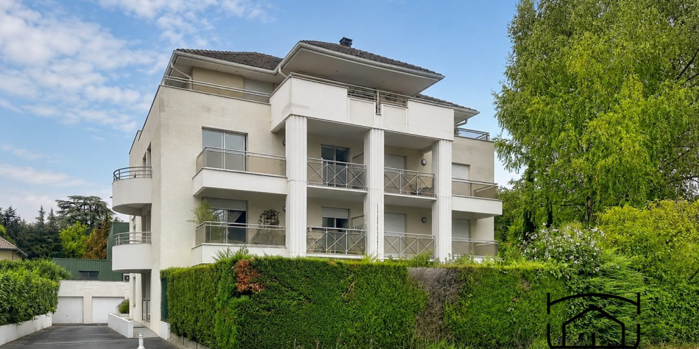 appartement à PAU (64000)
