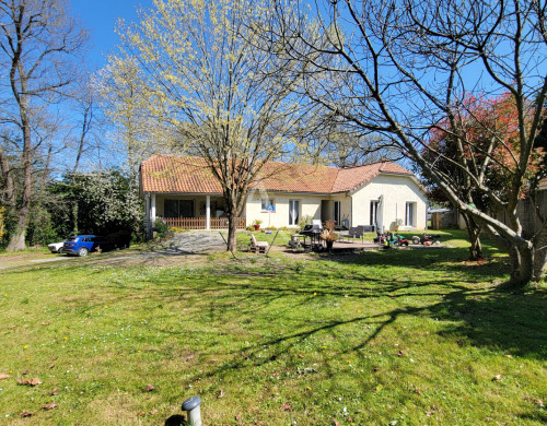 maison  MORLAAS