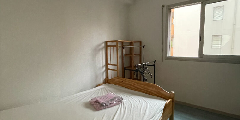 appartement à PAU (64000)