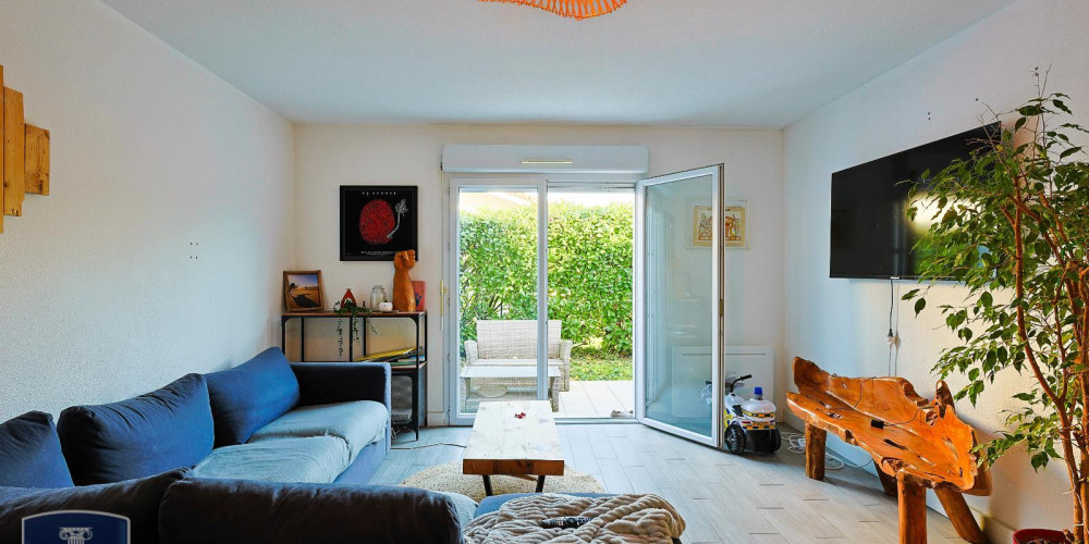 maison à PAU (64000)