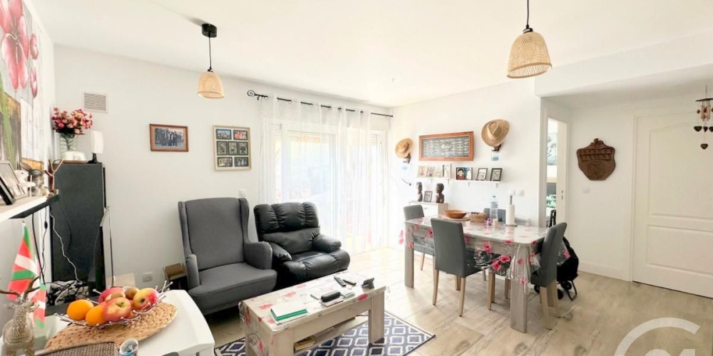 appartement à URRUGNE (64122)