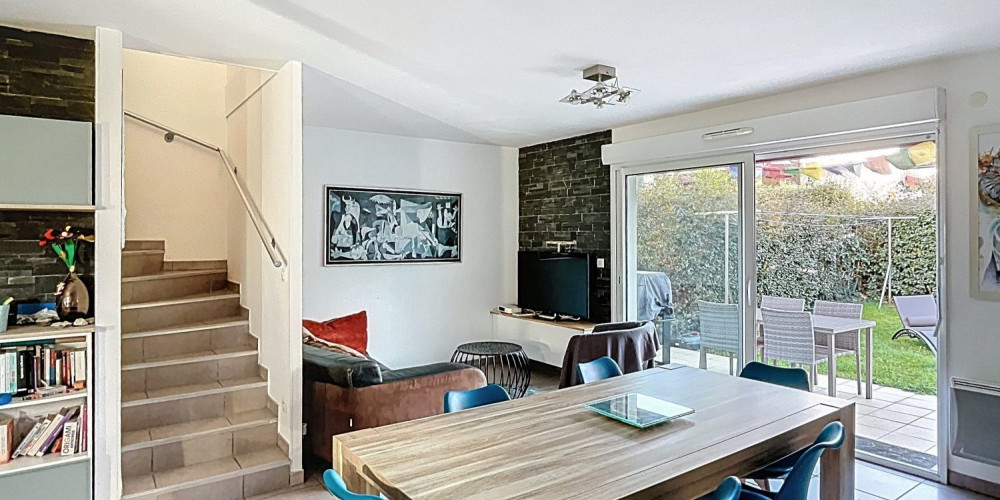 maison à ST PEE SUR NIVELLE (64310)