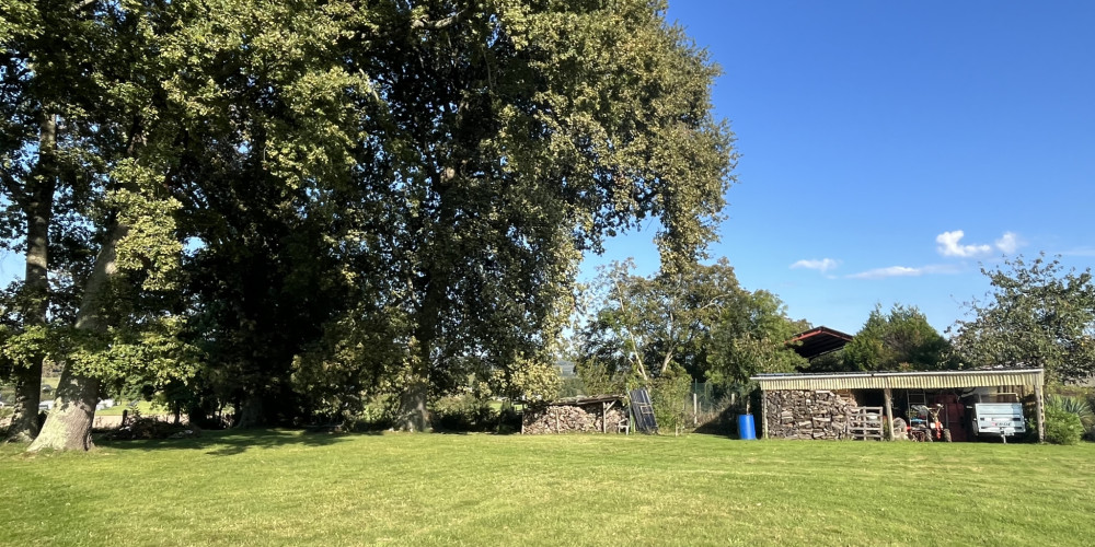 terrain à TARBES (65000)