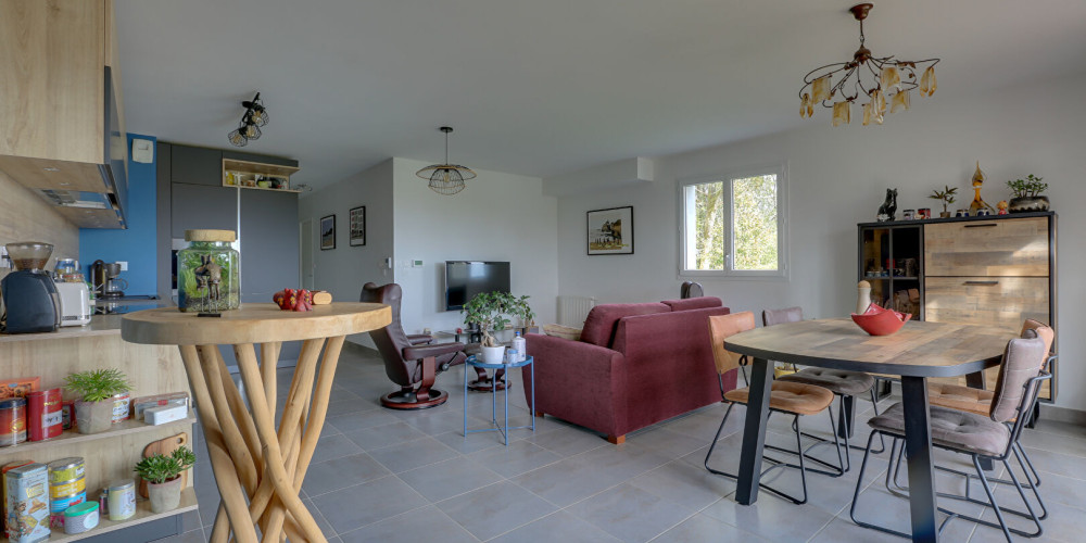 appartement à BASSUSSARRY (64200)