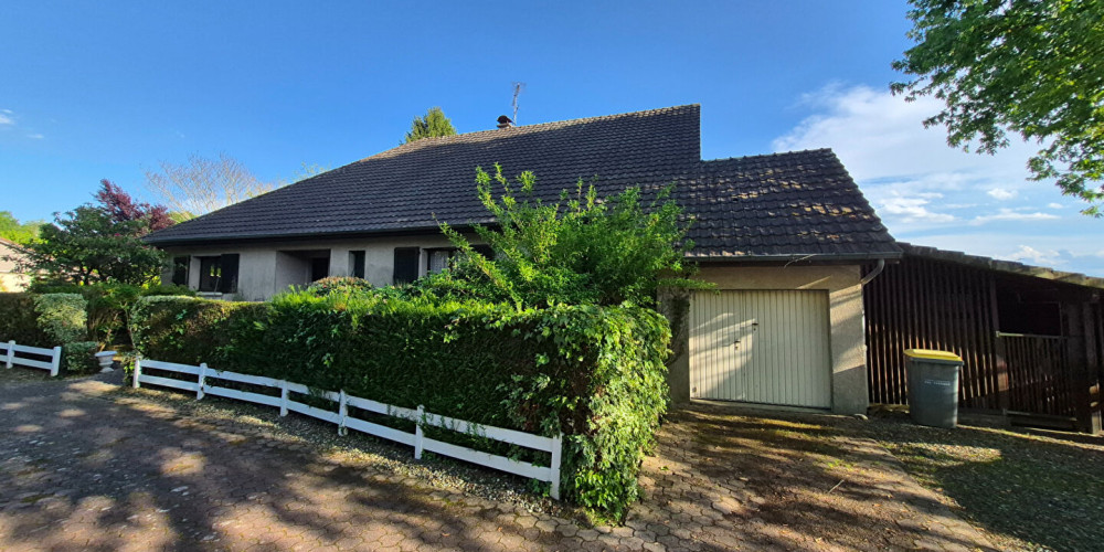 maison à PAU (64000)