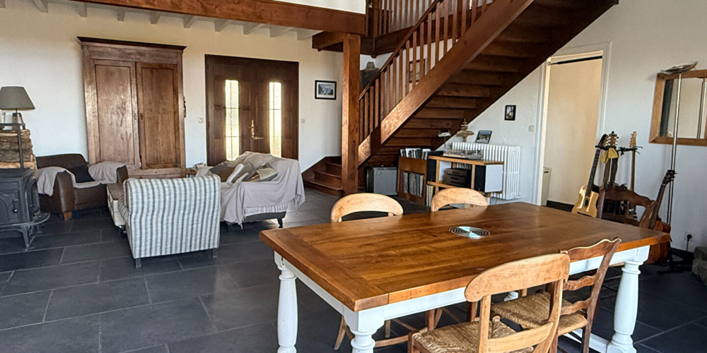 maison à URT (64240)