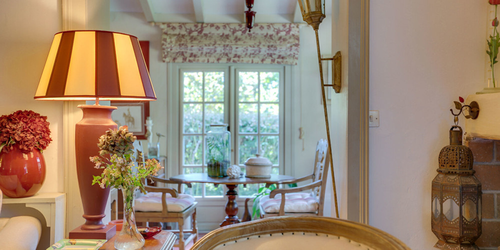 maison à ST PEE SUR NIVELLE (64310)