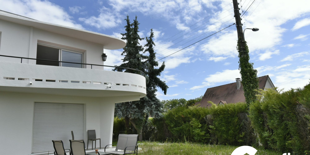 appartement à PAU (64000)