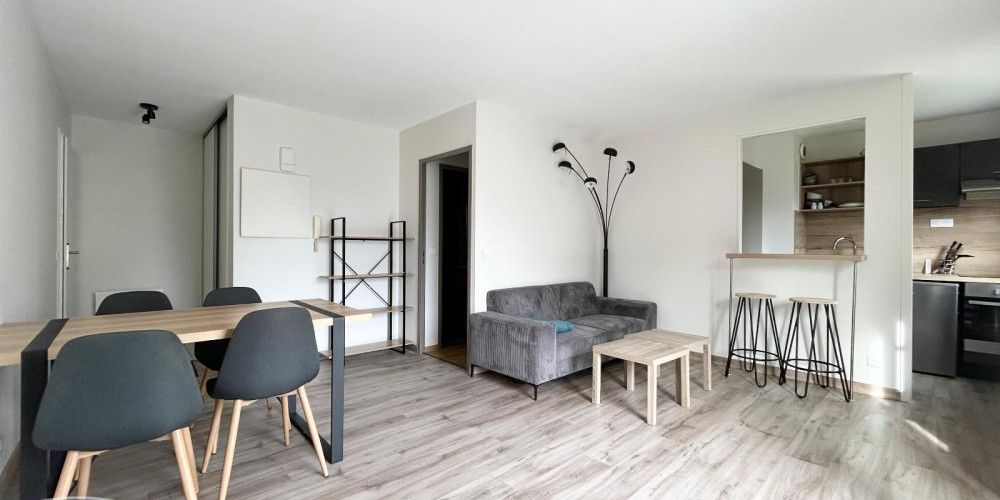 appartement à PAU (64000)