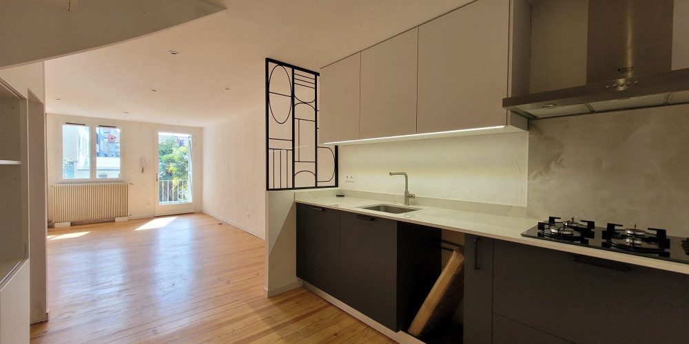 appartement à PAU (64000)